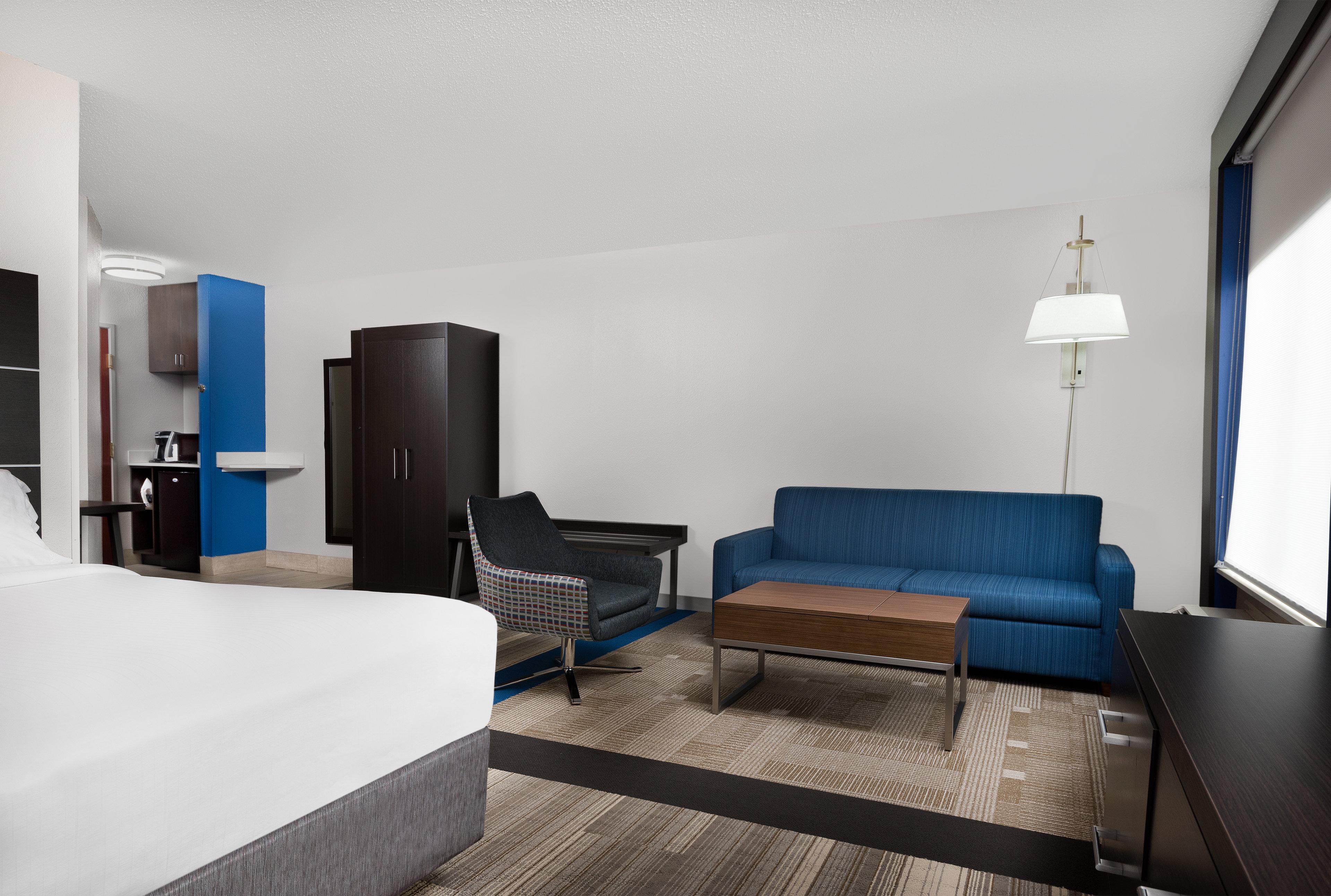 Holiday Inn Express Hillsville By Ihg Bagian luar foto