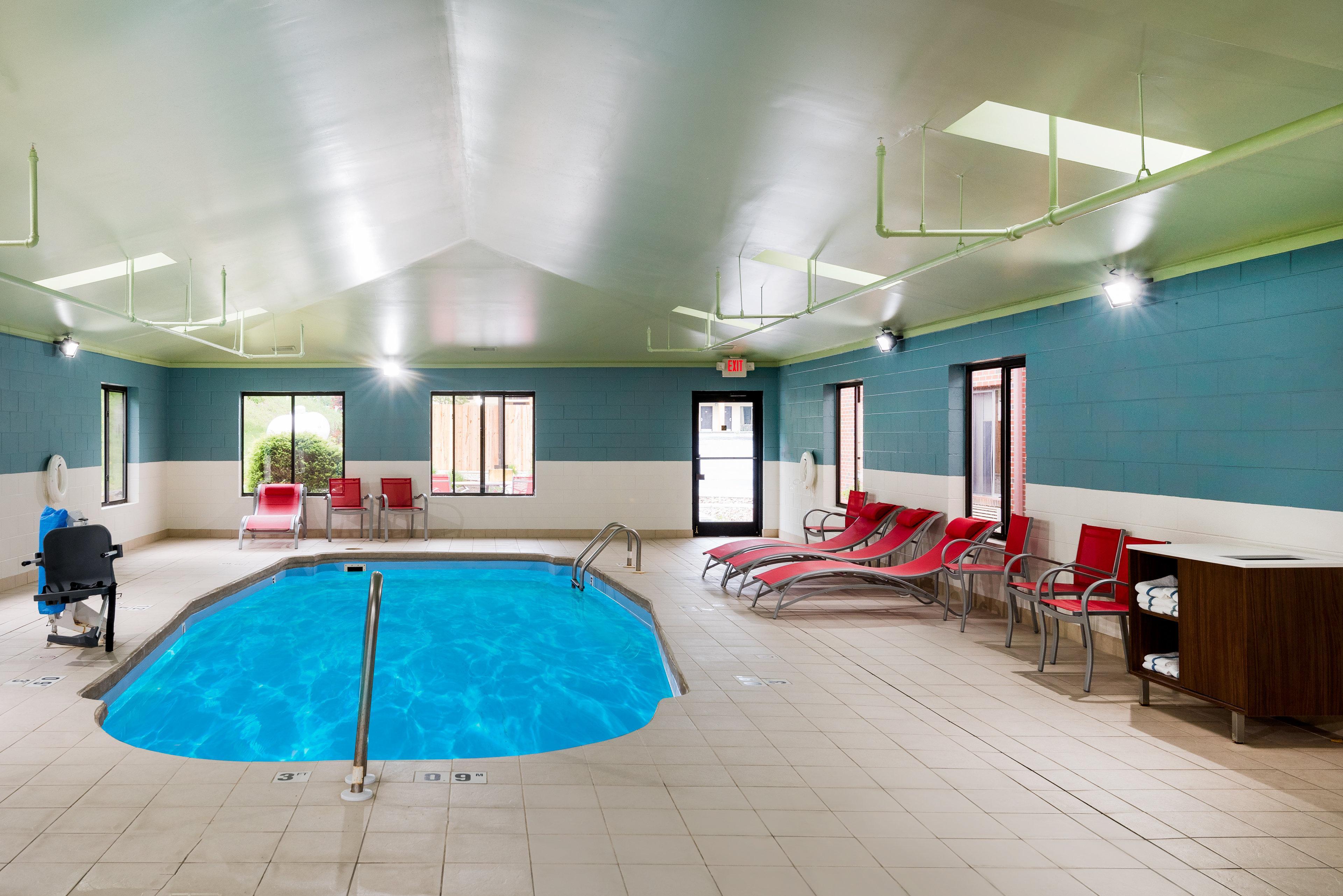 Holiday Inn Express Hillsville By Ihg Bagian luar foto